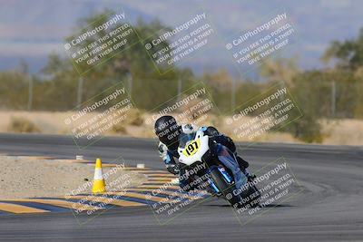 media/Dec-17-2023-CVMA (Sun) [[bf0c04832d]]/Race 4 Amateur Supersport Middleweight/